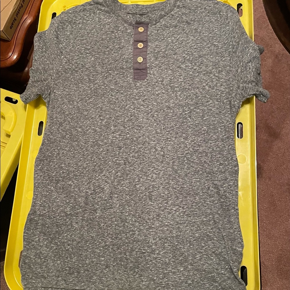 Long Sleeve Dress Shirt & T-shirt Bundle! - Picture 5 of 7